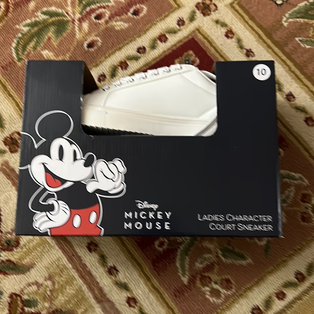 DISNEY MICKEY MOUSE LADIES CHARACTER COURT SNEAKER SZ 10